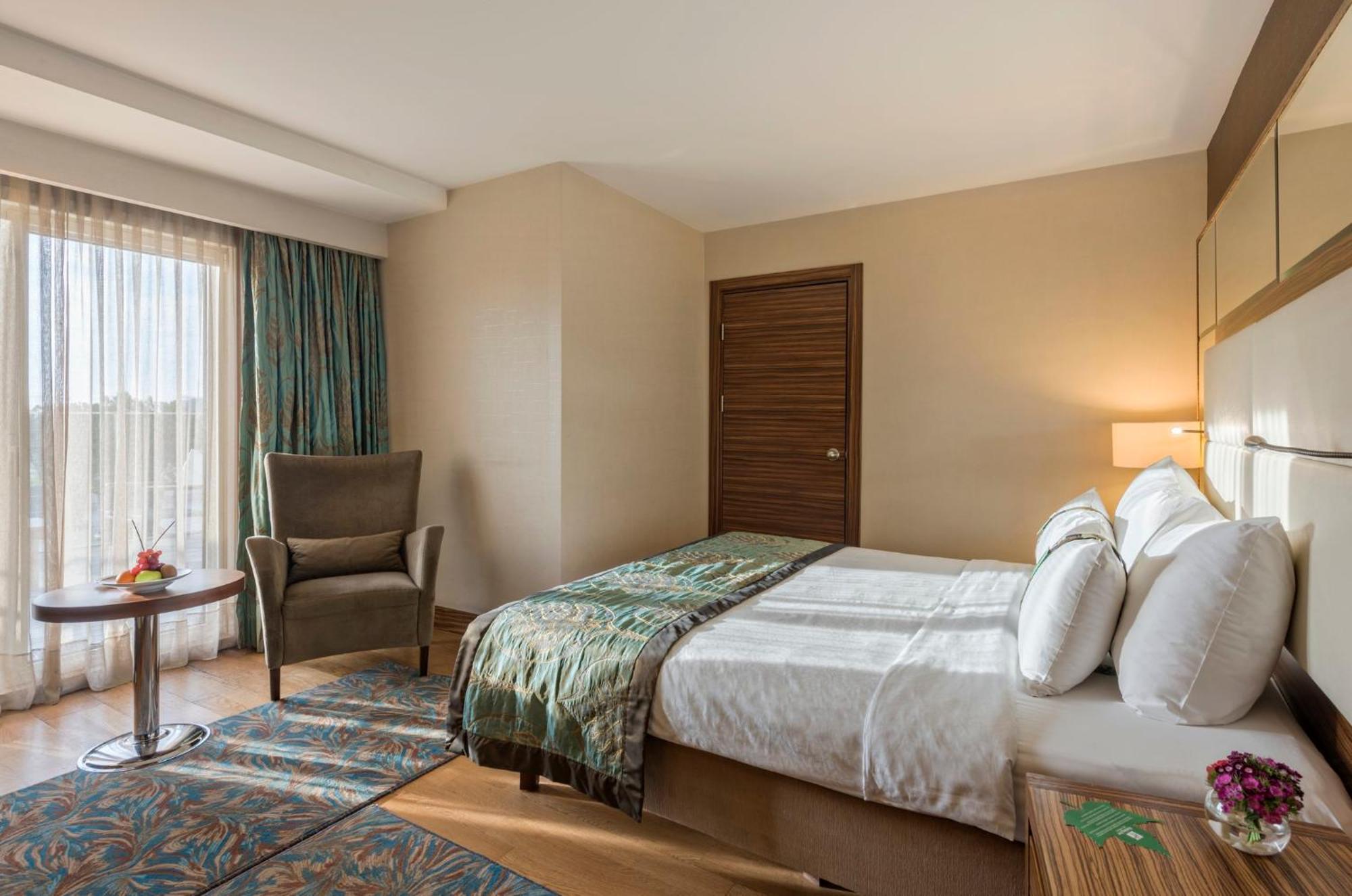 Sisli By Ihg מלון 5*